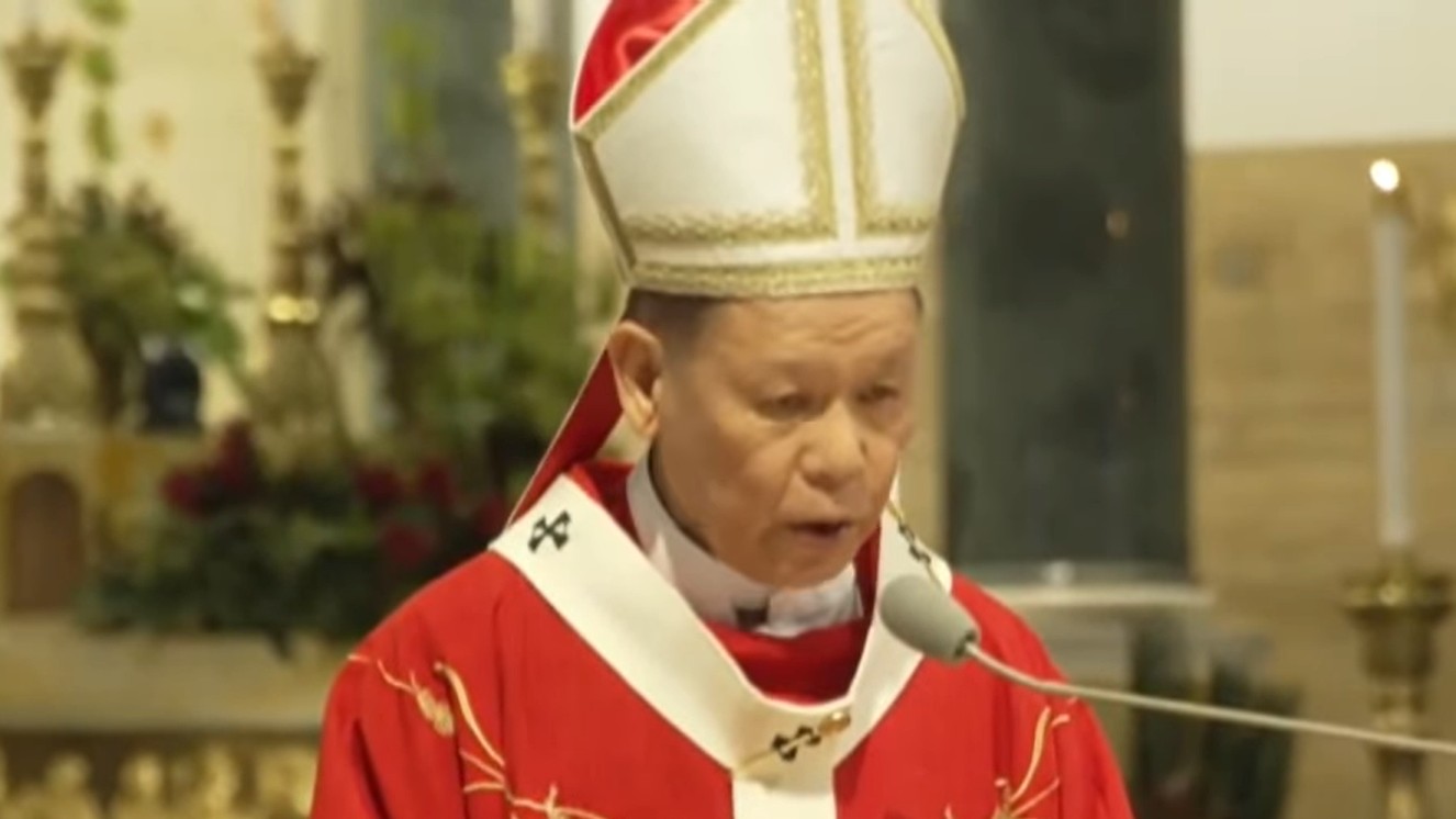 Cardinal Advincula on mass gatherings: Don't let emotion prevail over reason