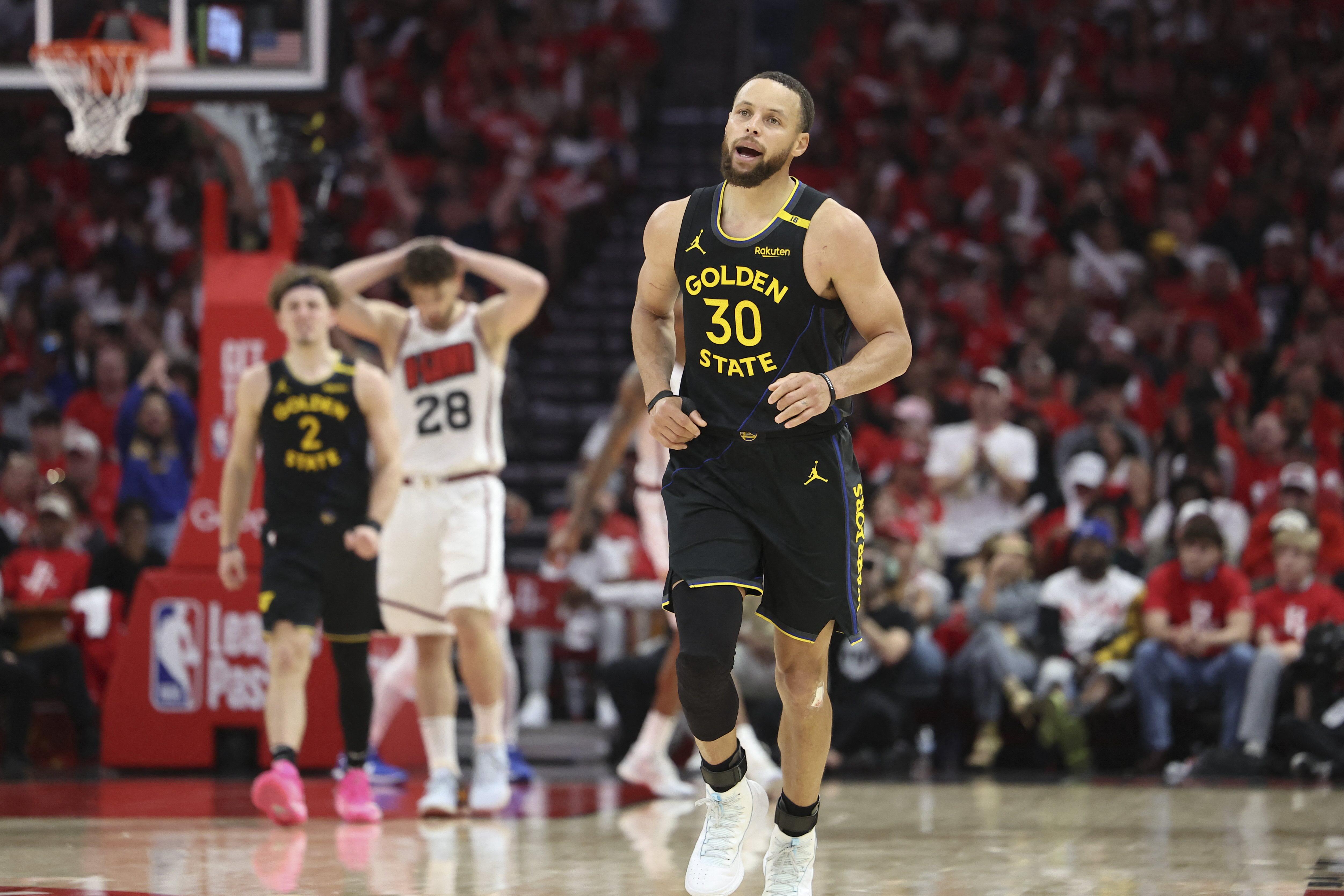NBA: Warriors face big offseason decisions after playoff defeat