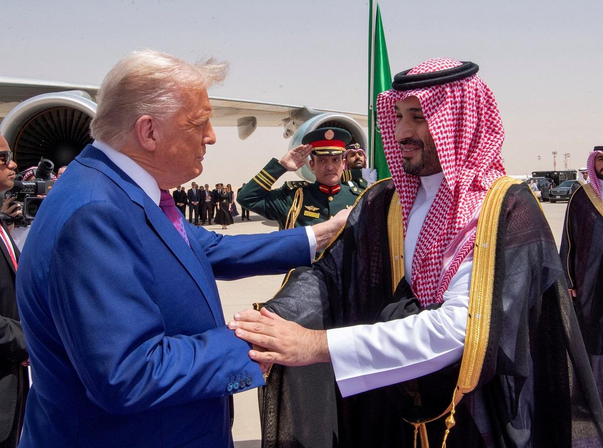 Trump starts Gulf visit in Saudi Arabia, focus on mega economic deals