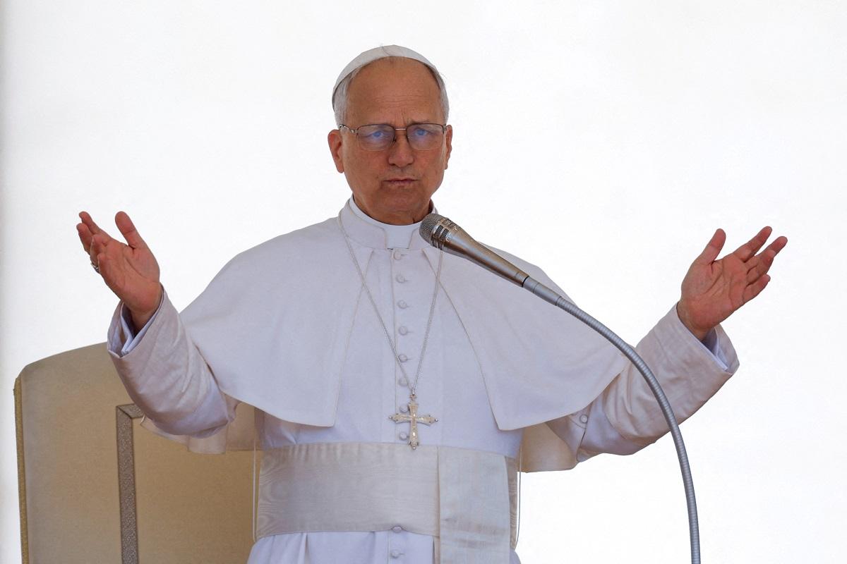 Pope Leo urges Russia to support peace in call with Putin
