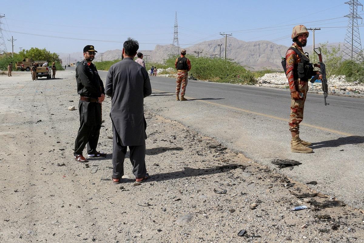 Suicide bomber kills five on school bus in Pakistan"s Balochistan