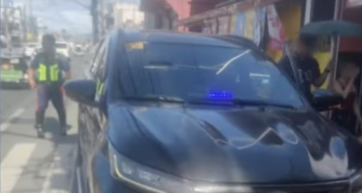 Motorist, passenger yield guns, P1.4M in cash after chase by HPG