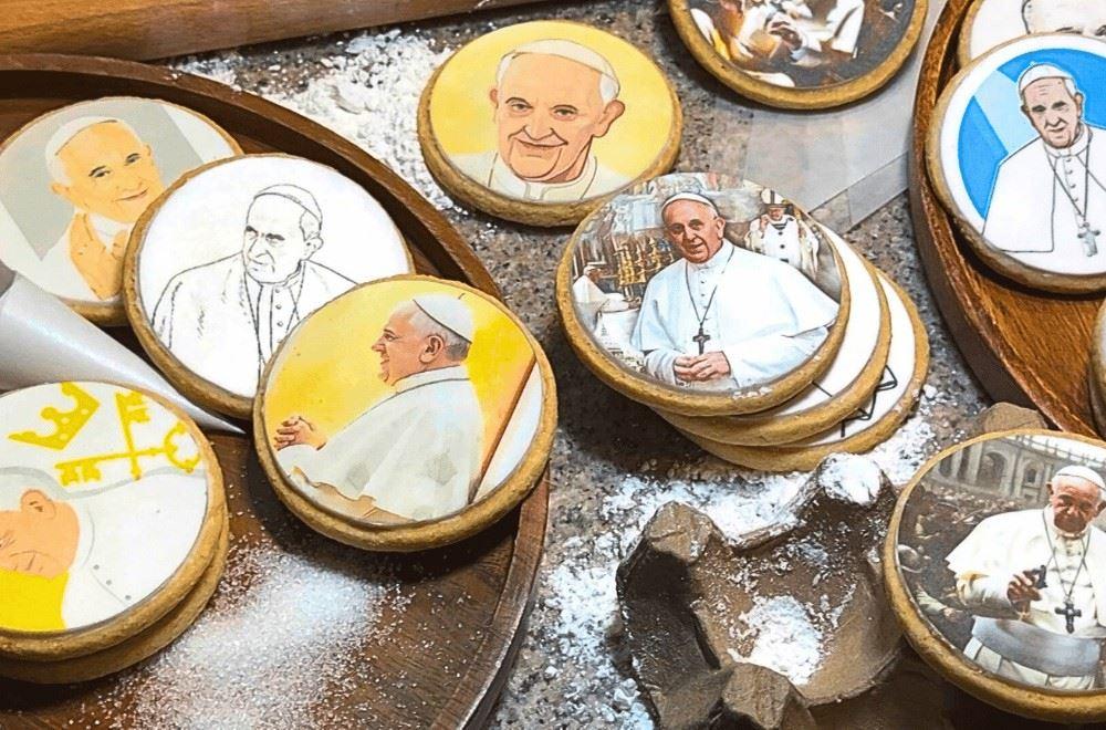 Lolo Kiko cookies in honor of Pope Francis 