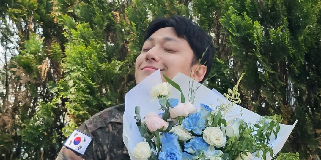 Lee Do Hyun discharged from South Korean military