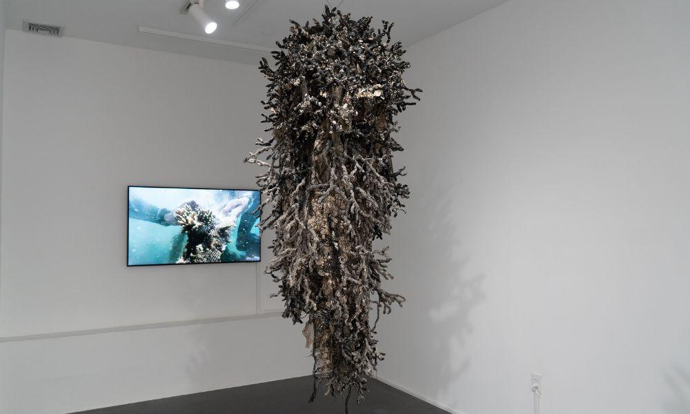 In his US debut, Filipino artist Poklong Anading creates installation made of marine waste off Davao Gulf