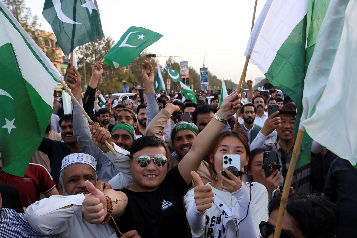 India, Pakistan agree to ceasefire after days of attacks