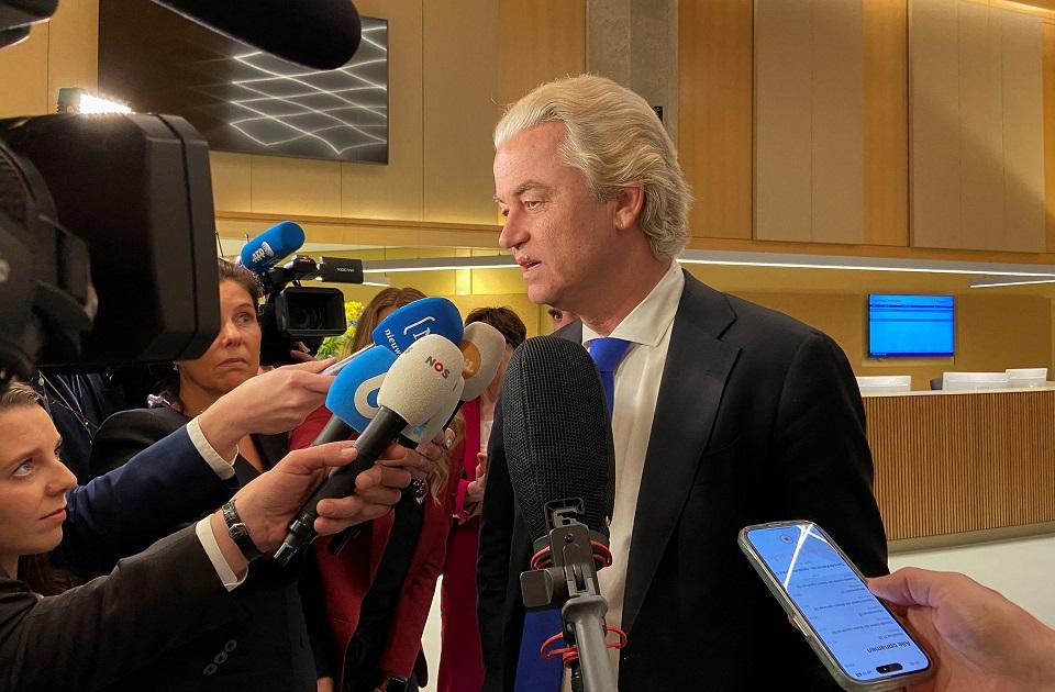 Dutch far-right leader Wilders quits coalition, toppling government