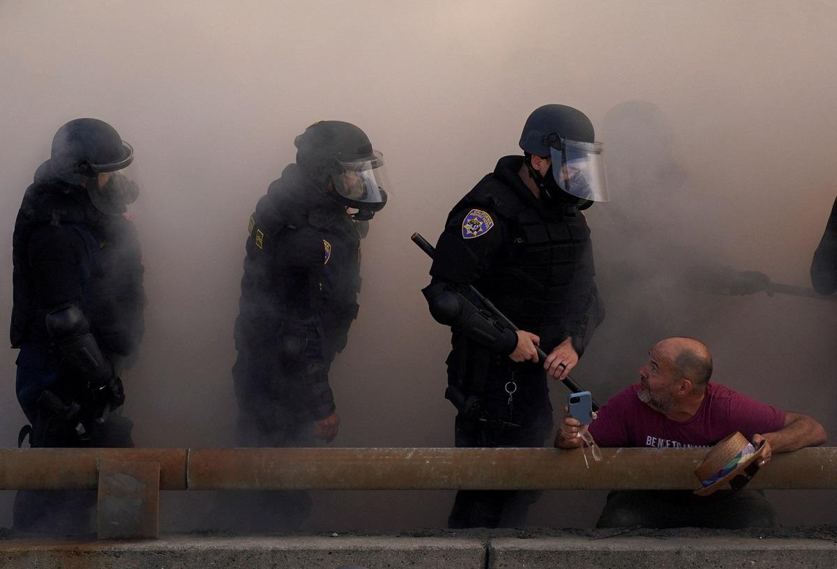 Los Angeles police order immigration protesters in downtown to go home