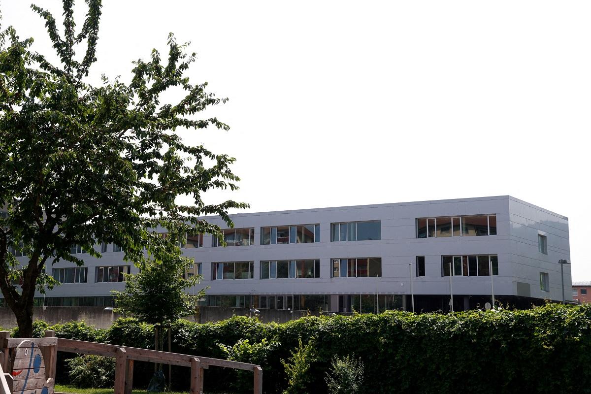 Former pupil kills nine, then himself in shooting at Austrian school