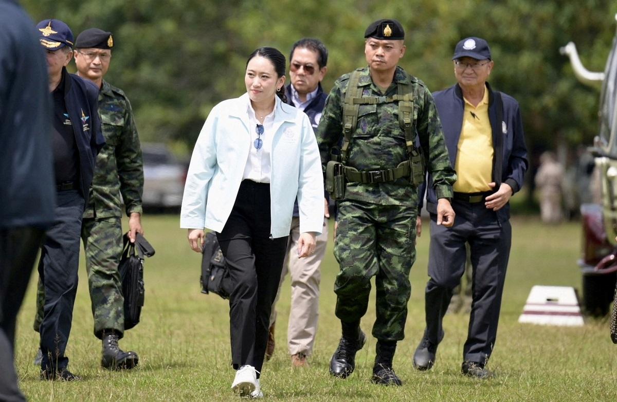 Thai PM claims she has coalition support after resignation calls