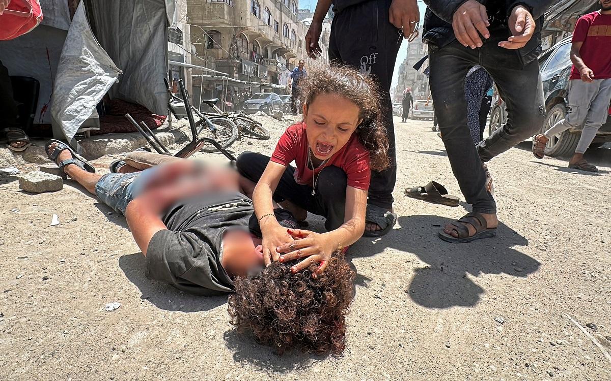 Gaza doctors give their own blood to patients after scores gunned down seeking aid
