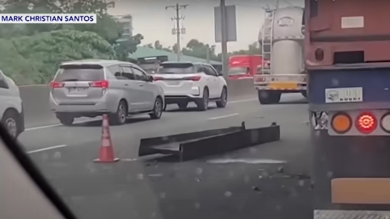 Truck hits Marilao Interchange Bridge