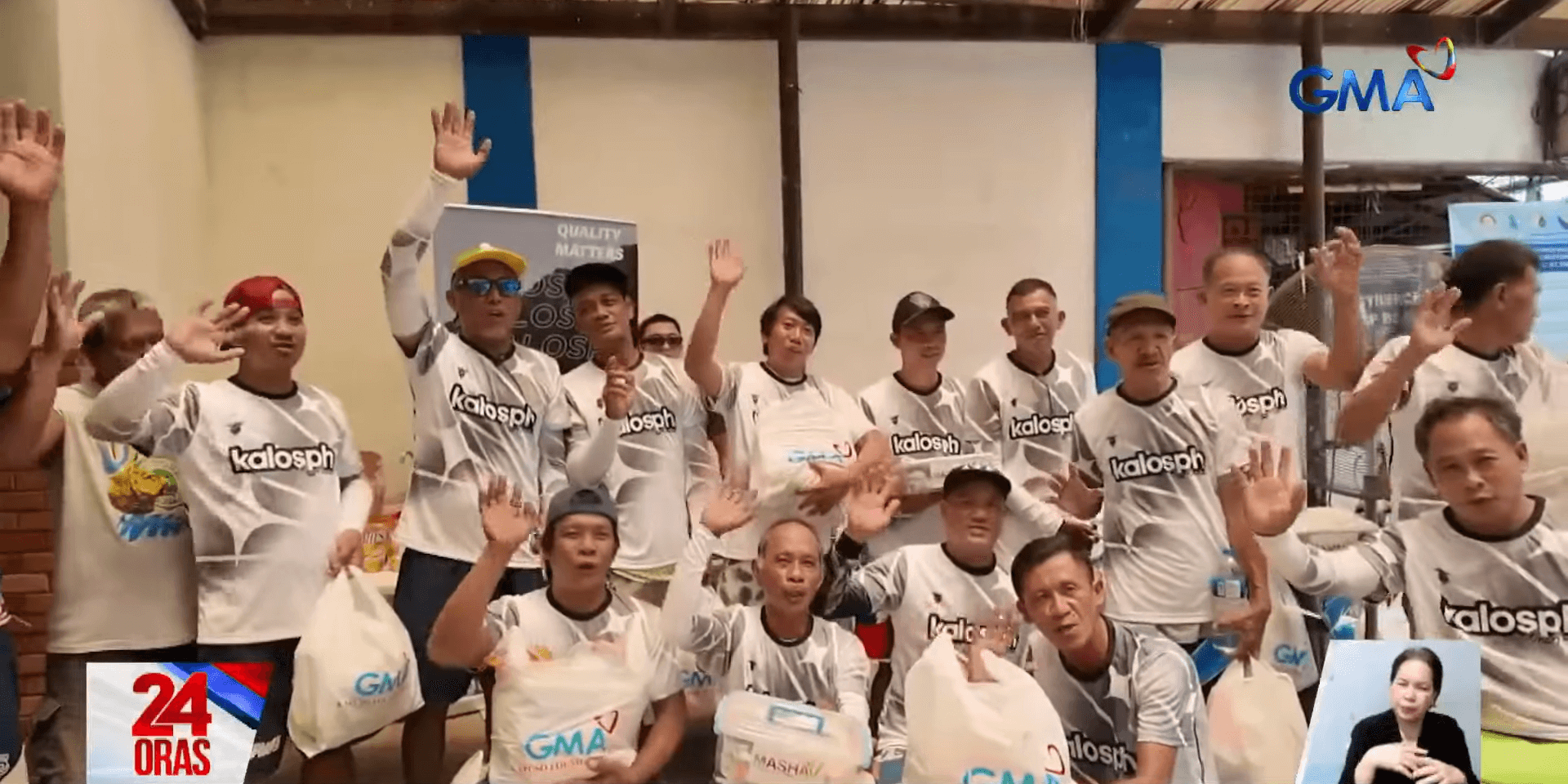 Over 100 dads who work as trolley boys in Laguna receive gifts, medical services from GMA Kapuso Foundation 