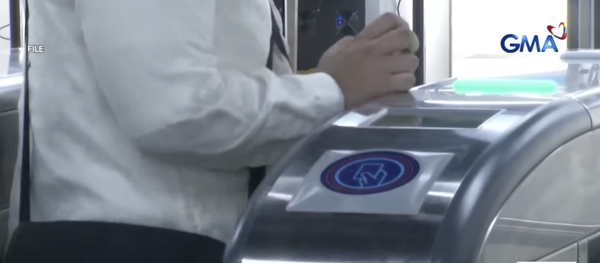 Goodbye, Long Lines! LRT & MRT Now Accept Cards and E-Wallets Starting July