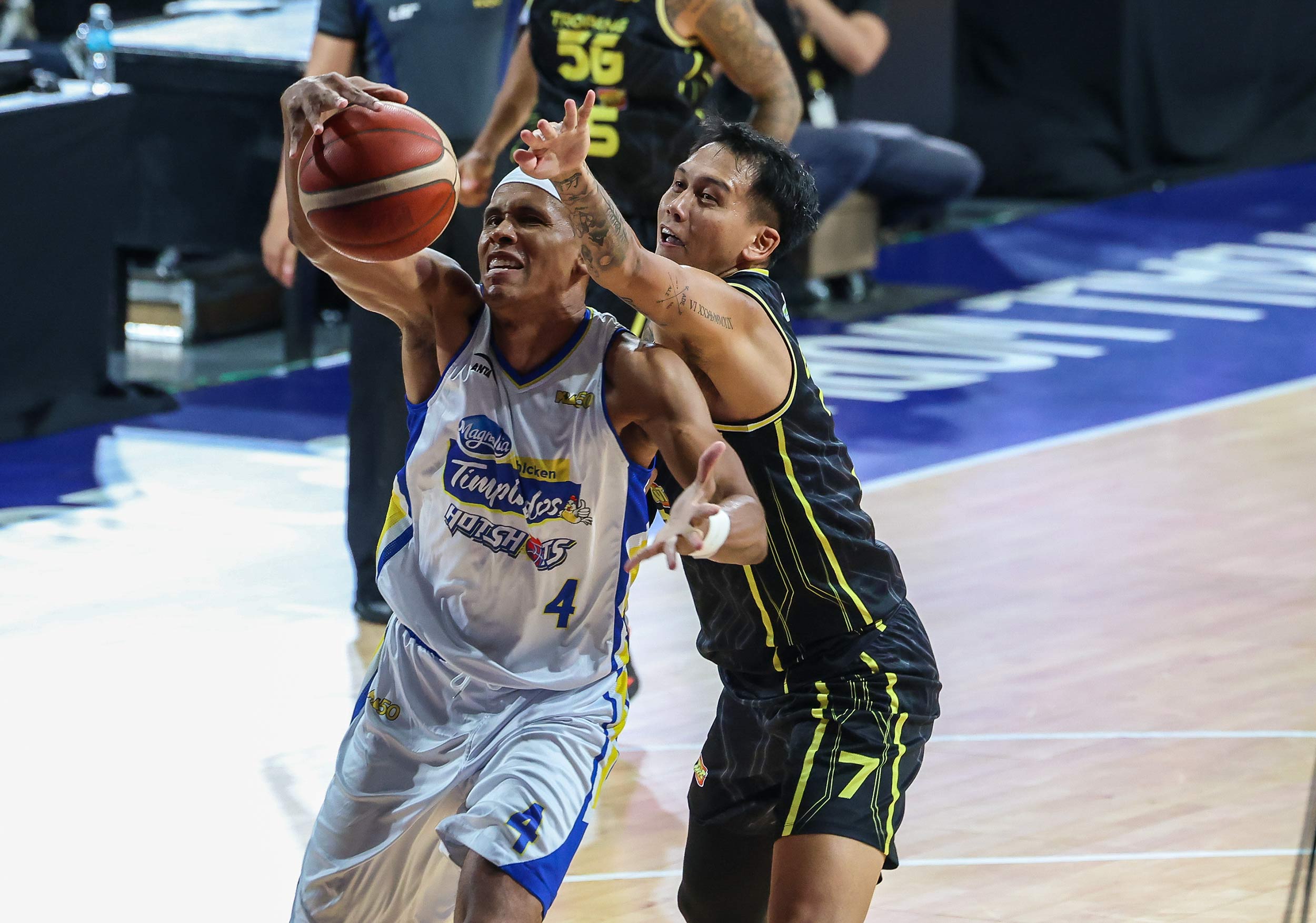 Magnolia squeaks past TNT, secures twice-to-beat bonus