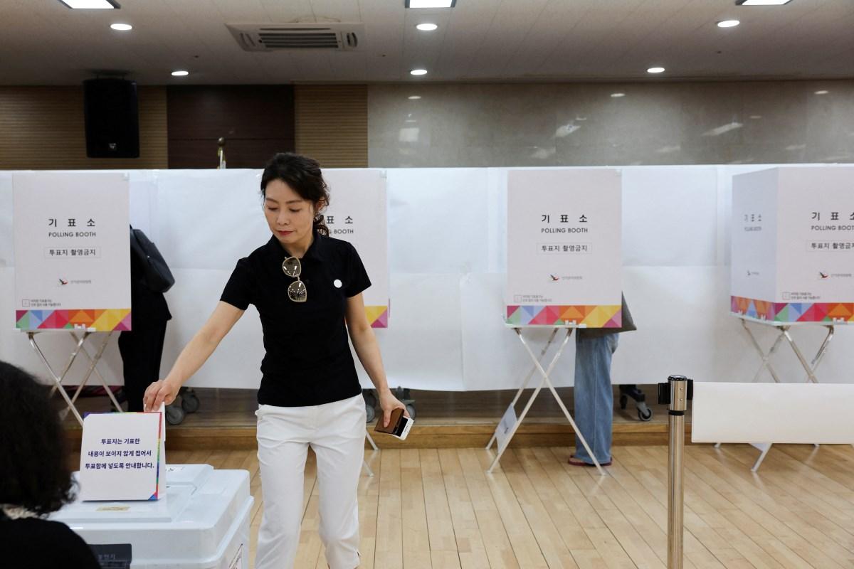 South Korea votes for new president after martial law turmoil