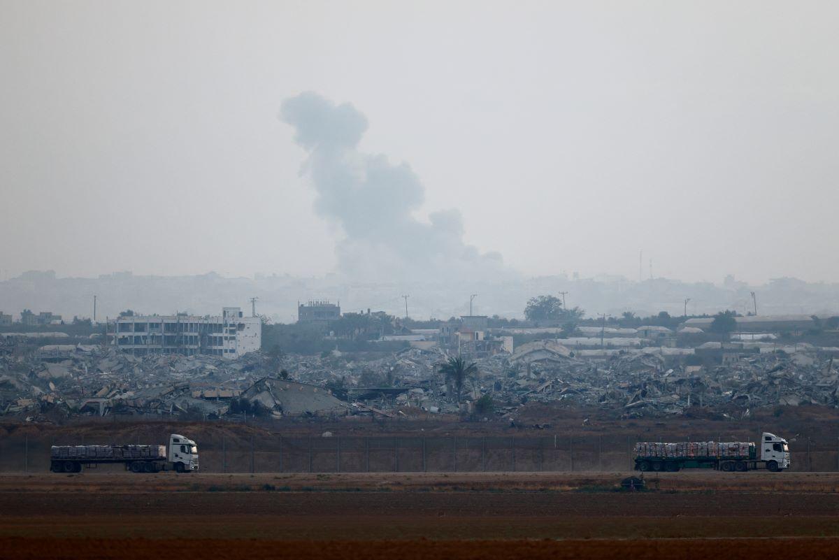 US-backed Gaza group suspends aid for a day over threats, Hamas vows to protect UN aid