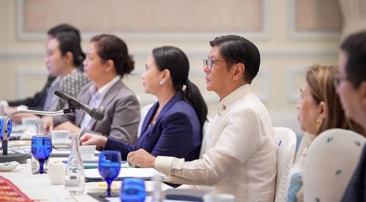 Marcos returns from working visit to Osaka