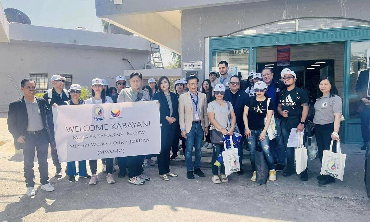 30 Filipinos are first batch of repatriates from Israel via Jordan, says DMW