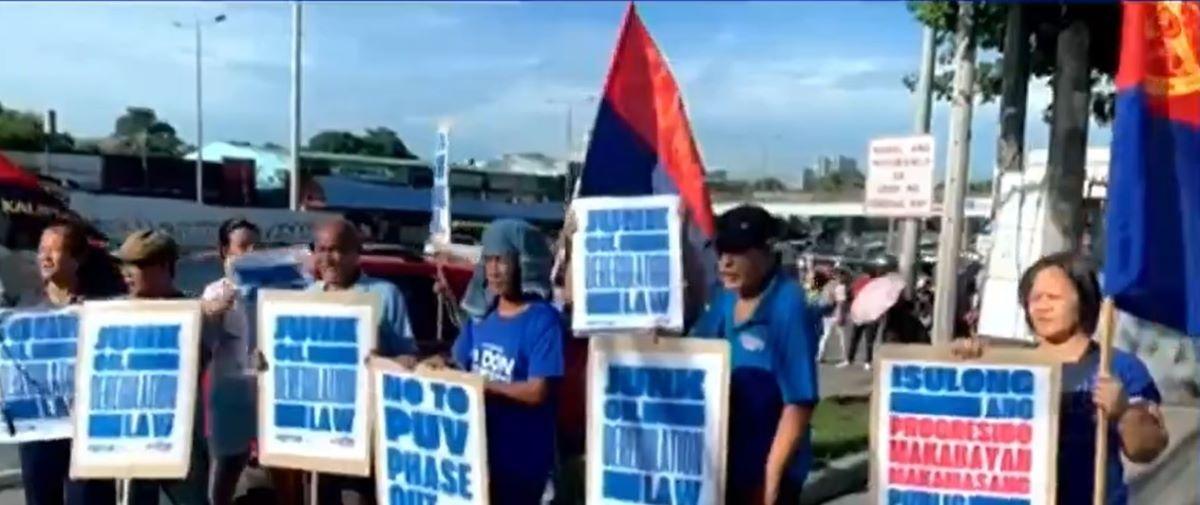 Transport group PISTON protests against big-time fuel price hike