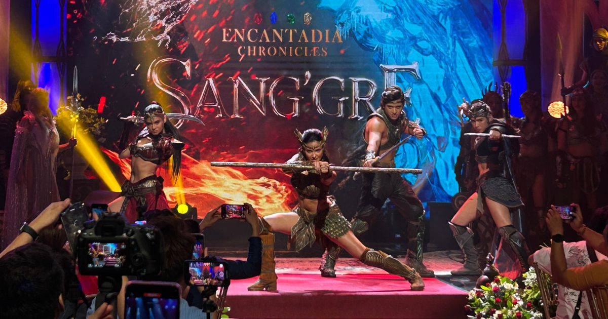 'Sang’gre’ cast struts down the red carpet in full costume