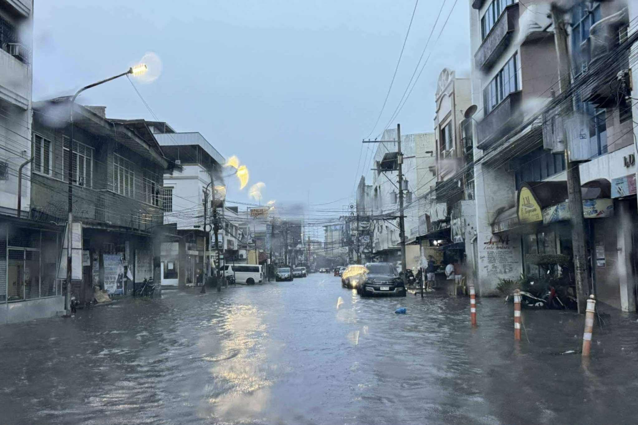 Over 50 families evacuate due to flooding in Zamboanga City