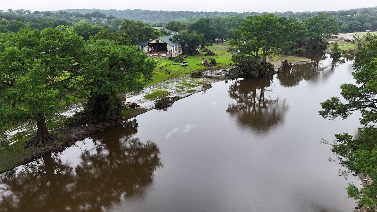 Crews search for dozens missing after Texas floods GMA News Online