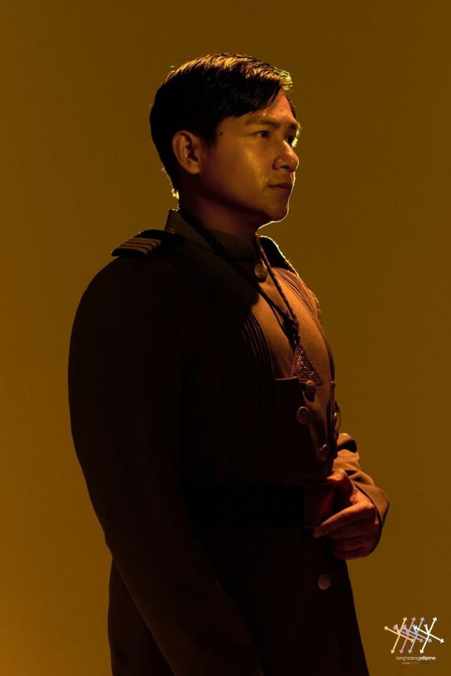  Tanghalang Pilipino