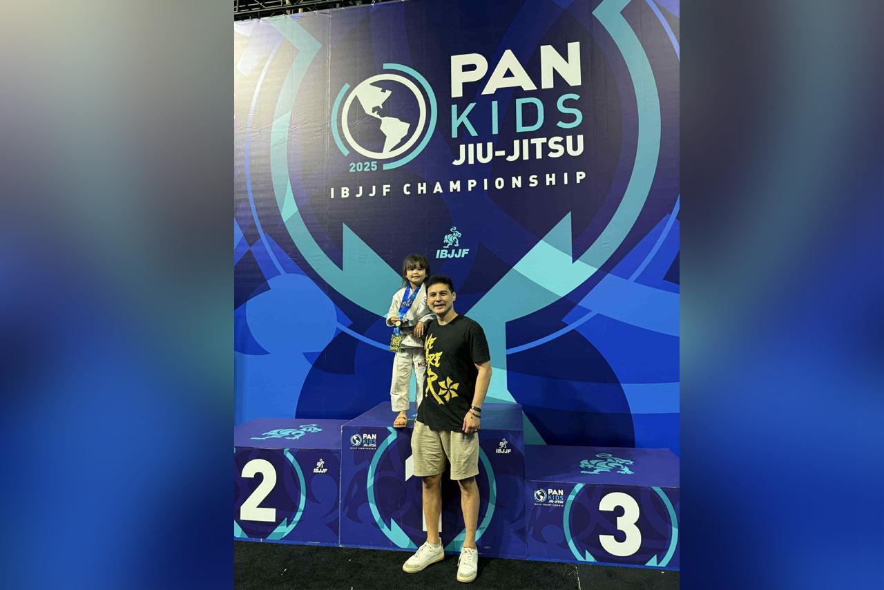 Aleia Aguilar with father Alvin at Pan Kids IBJJF Jiu-jitsu