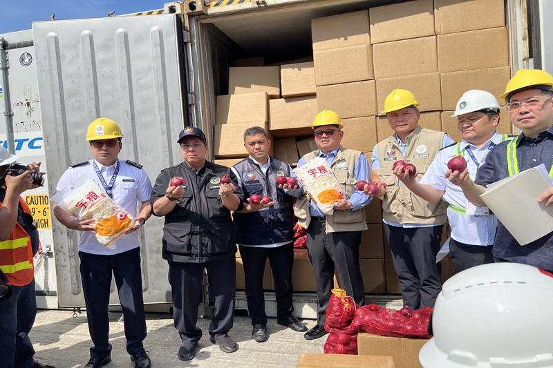 BOC, DOH, DA unveil P34M worth of smuggled onions, frozen fish in Manila