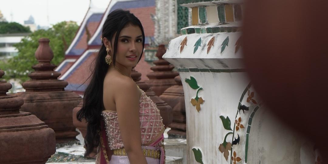 Rabiya Mateo wears traditional Thai dress at Bangkok's Wat Arun Temple