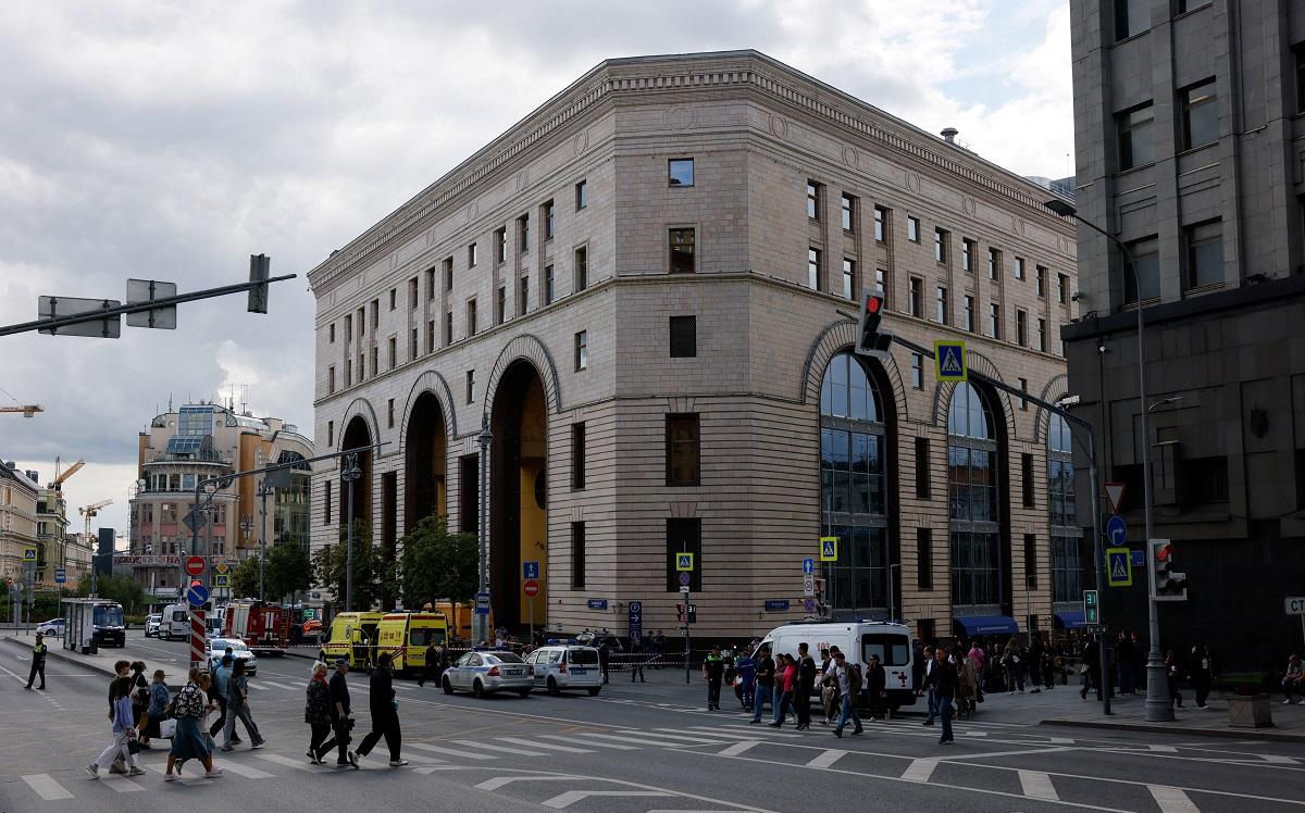 At least one killed by gas cylinder blast in iconic Moscow toy shop, state media reports