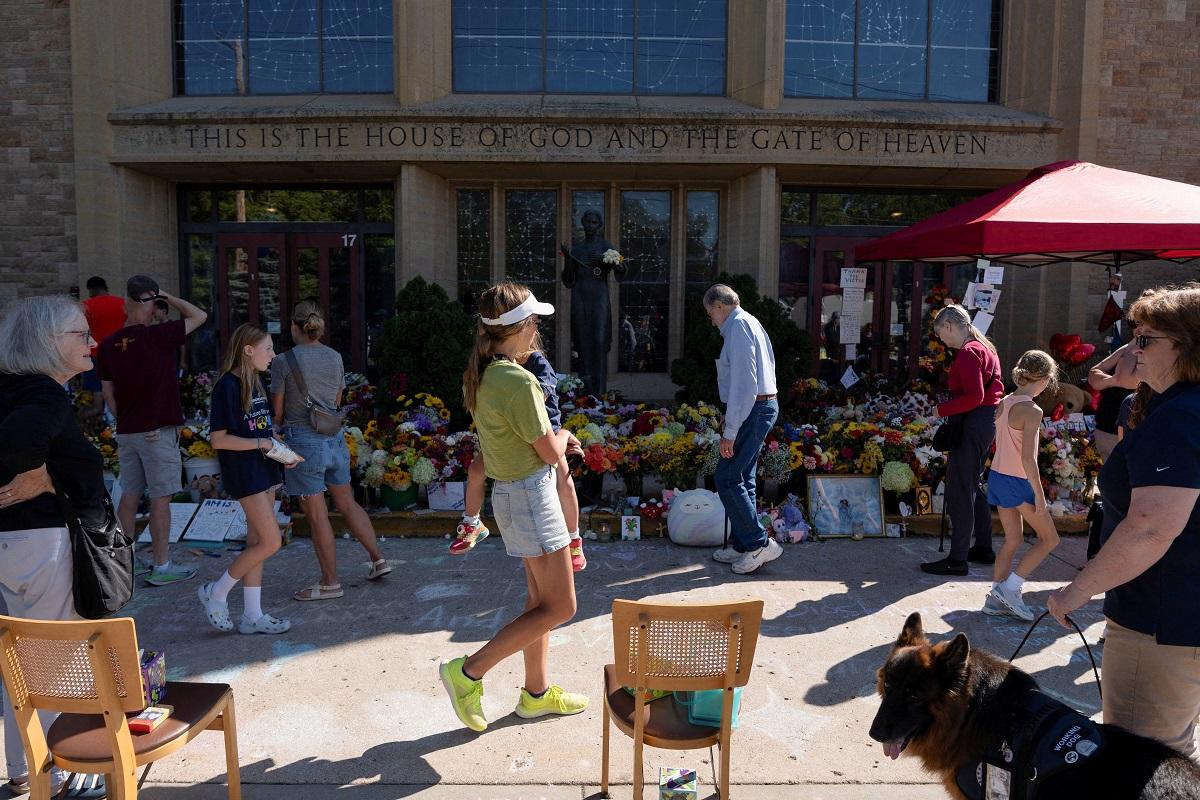 Pope Leo pleads for end to ‘pandemic of arms’ after Minnesota shooting