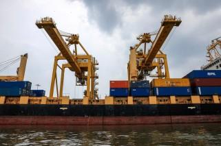 TRANSSHIPMENT | Tracking | GMA News Online