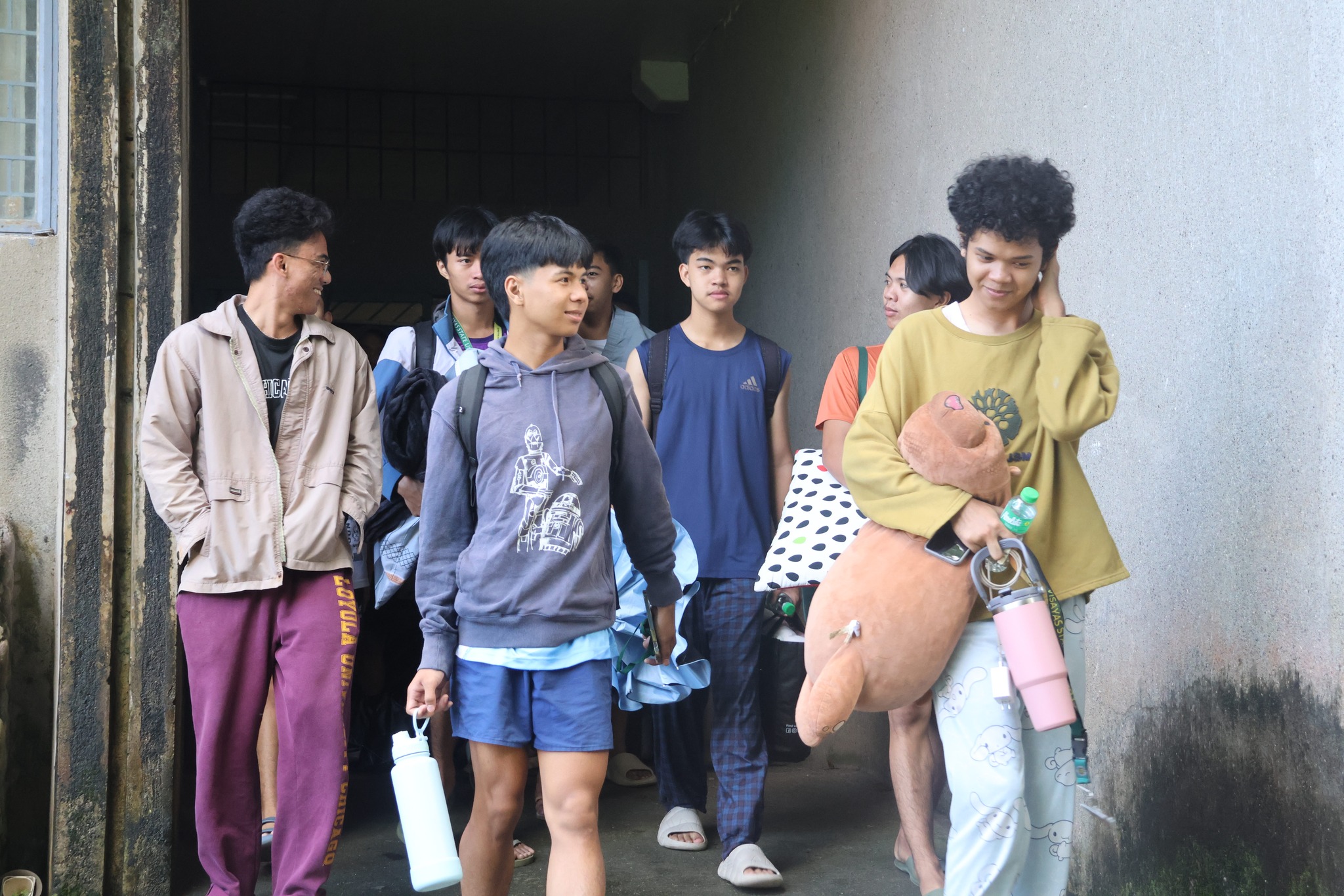 Visayas State University students return to dorms after being evacuated due to floods