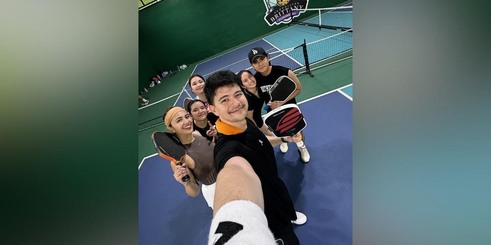 Julie Anne San Jose, Rayver Cruz play pickleball with Ysabel Ortega, Miguel Tanfelix