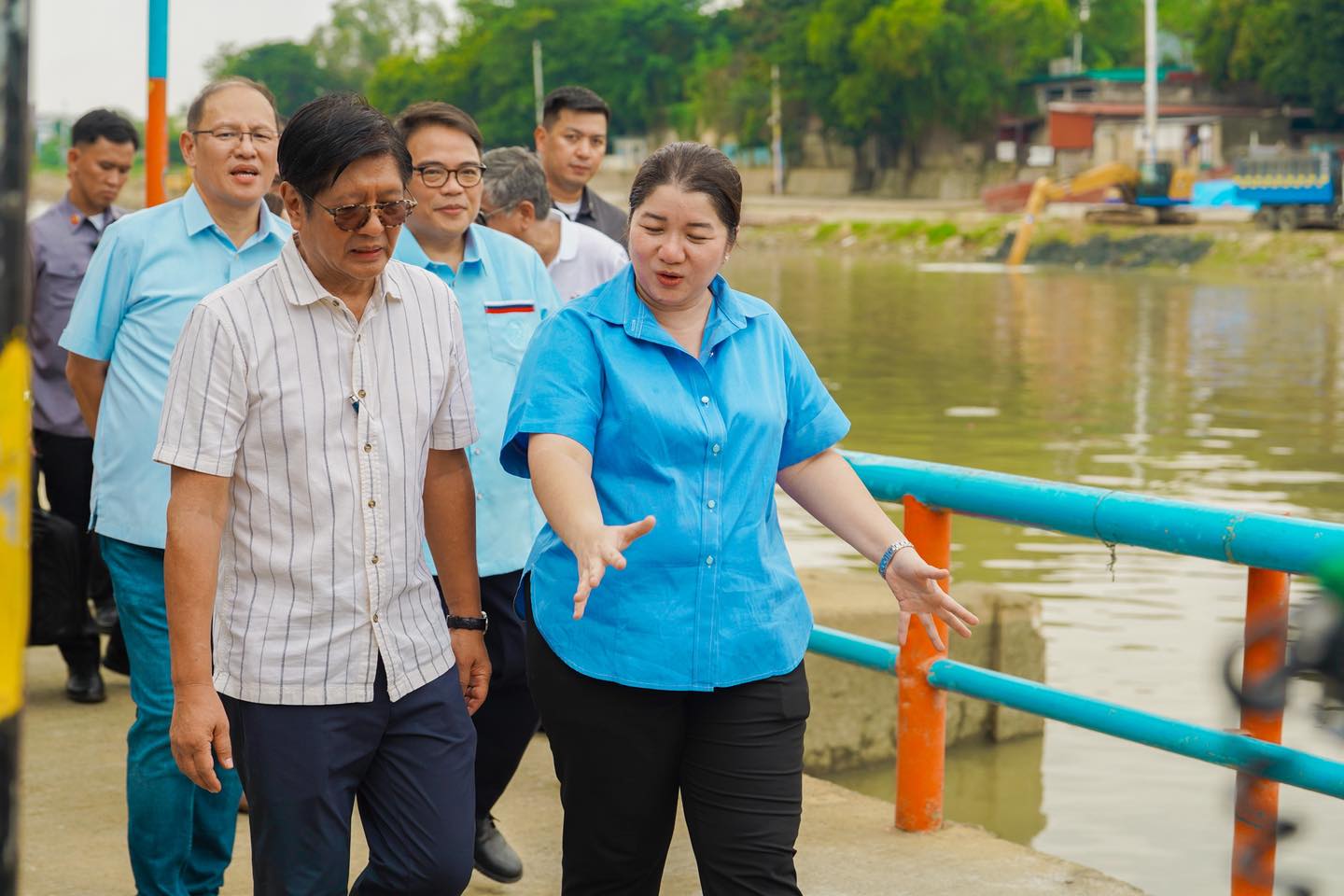 Marcos open to 'sensible' suggestions from Dutertes on flood control —Palace  | GMA News Online