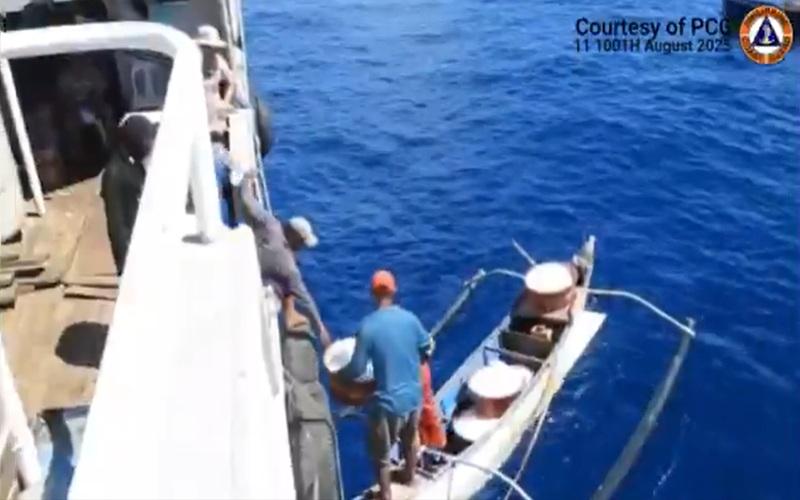 Supply mission to Bajo de Masinloc successful, says PCG