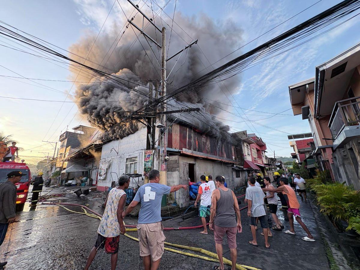 Fire in Gumaca, Quezon on Wed., August 6, 2025