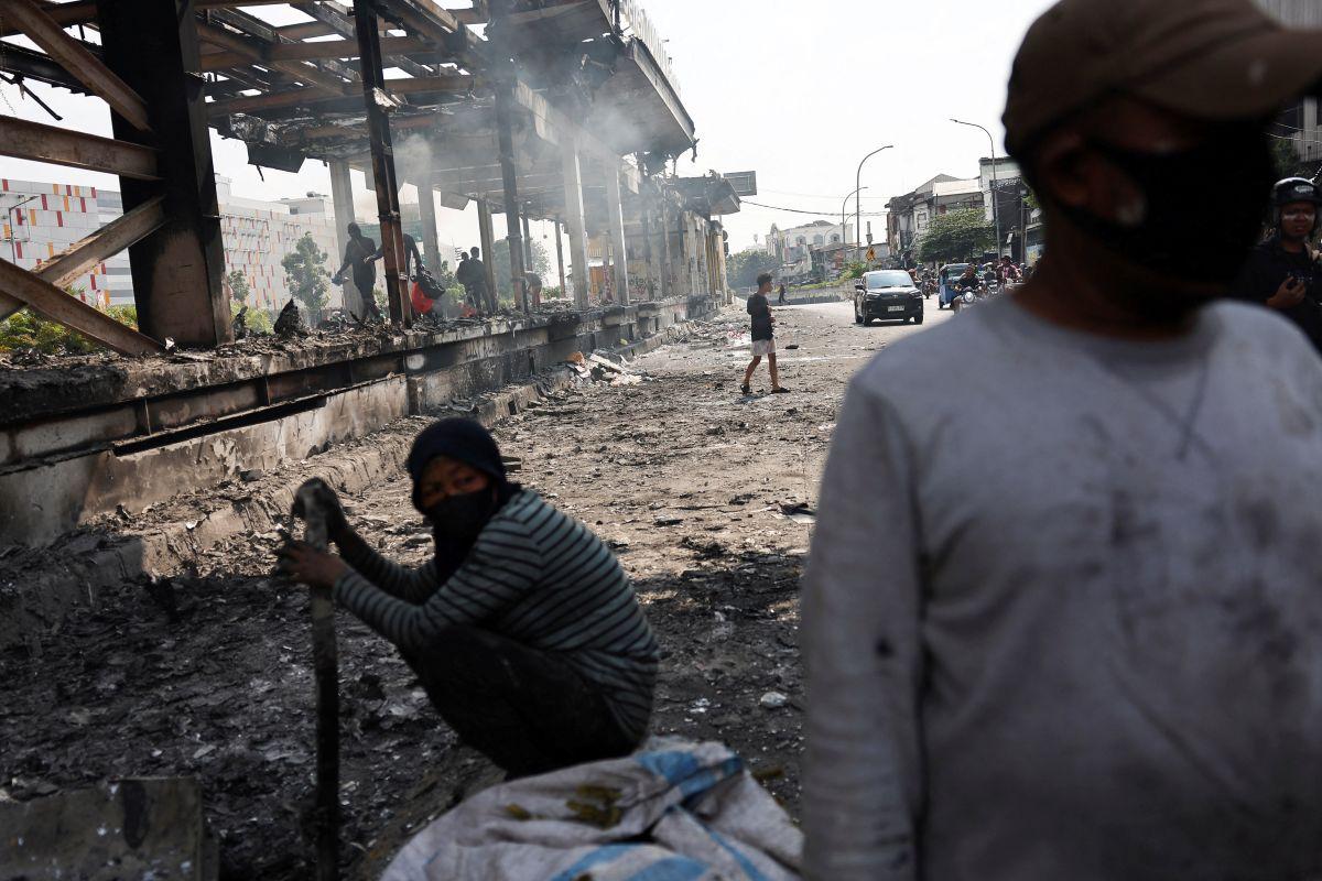 Pinoys urged to stay indoors, exercise caution amid Jakarta protests