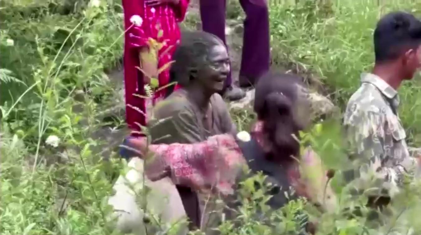 Sudden rainstorm in Indian Kashmir leaves 17 dead, scores missing