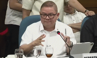 DA chief condoles with family of elderly who died while waiting to buy P20 per kilo rice