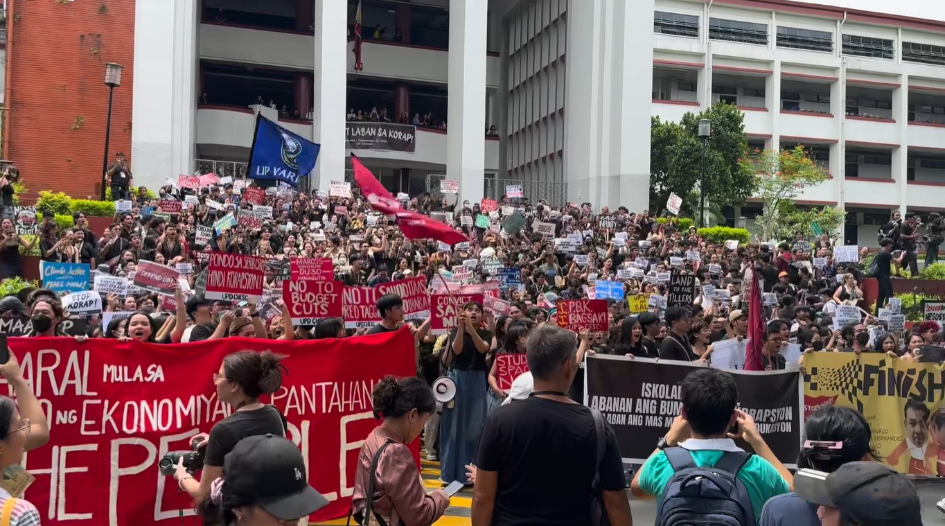 Black Friday protests held over 'corruption' in flood control projects