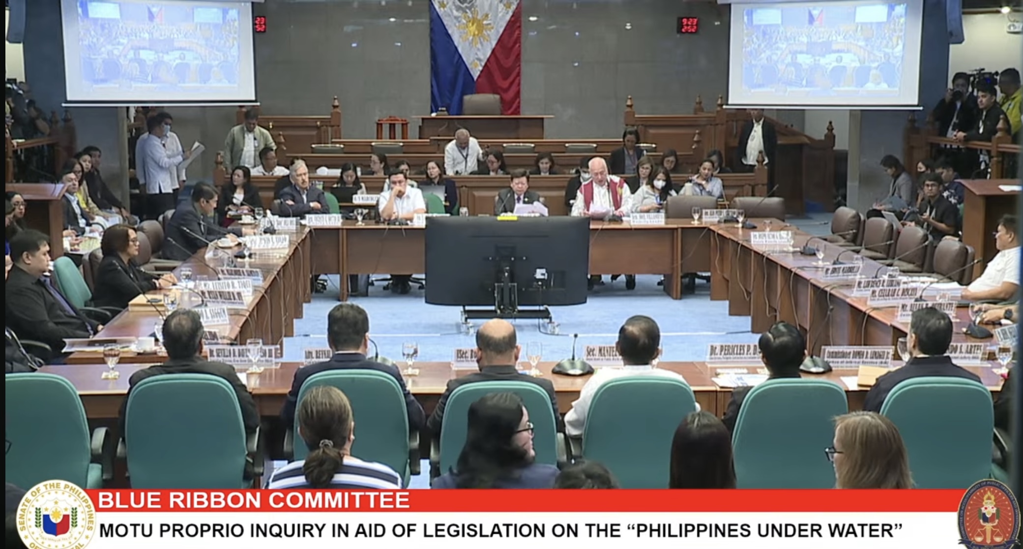 Blue Ribbon panel cites in contempt contractors absent anew in hearing