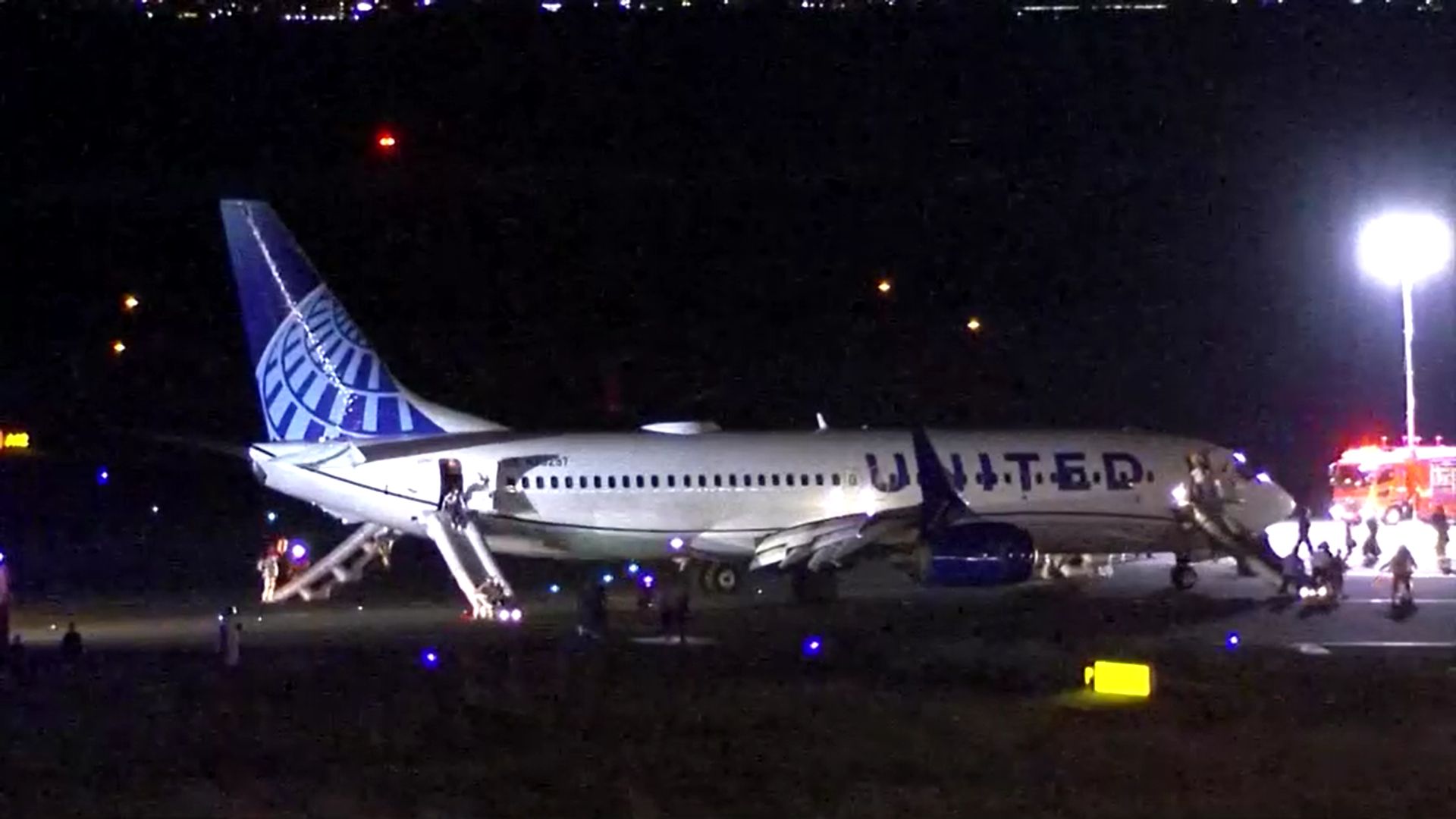 Two people injured after Cebu-bound United Airlines flight makes emergency landing in Japan 