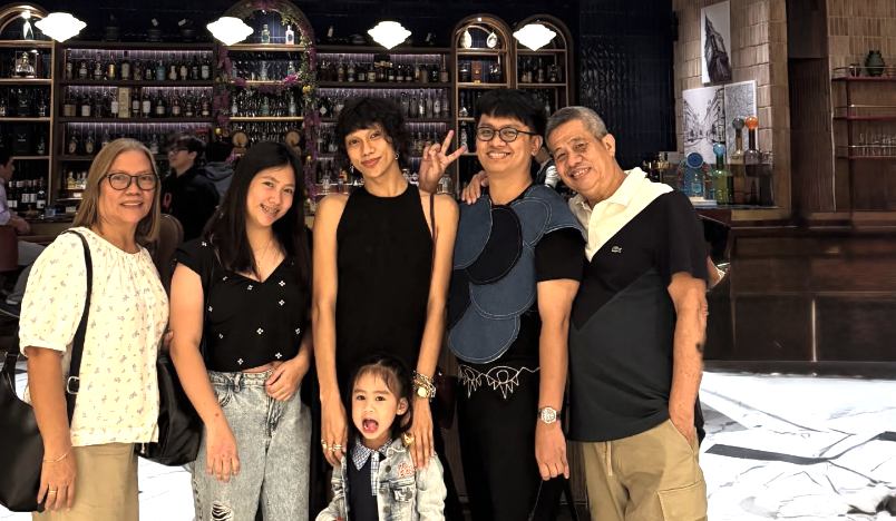 Mimiyuuuh treats family to a fine dining restaurant: ‘Almost forgot that this was the whole point’