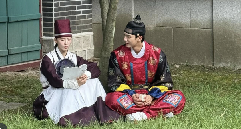 'Bon Appétit, Your Majesty': Lee Chae Min, Im Yoon Ah share BTS photos as show wraps