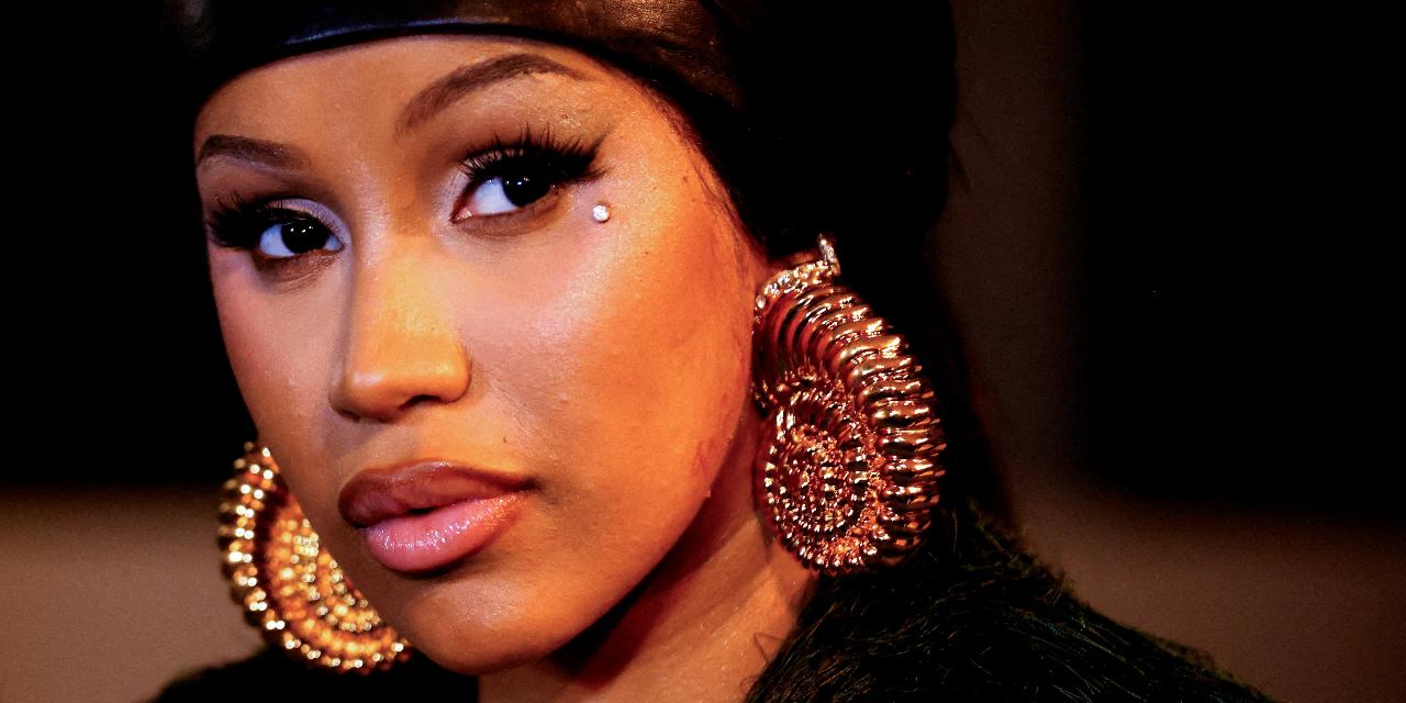 Cardi B cleared of assault in California case