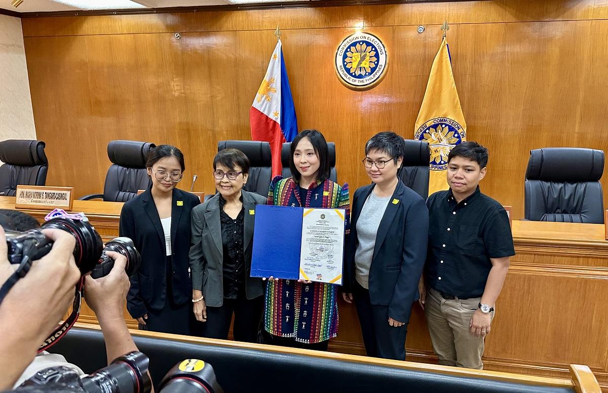 Comelec officially proclaims Gabriela partylist