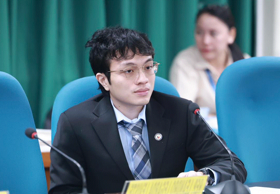 Barzaga bolts House majority amid alleged coup vs. Speaker | GMA News Online